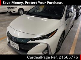 2017 二手toyota Prius Phv Dla Zvw52 Ref No 565776 日本二手车出售 Cardealpage