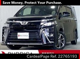TOYOTA VOXY ZRR80W Big1
