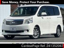 TOYOTA NOAH ZRR70G Big1