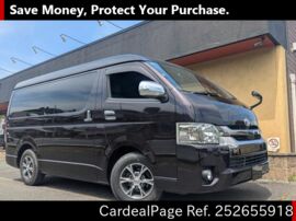 TOYOTA HIACE VAN GDH211K Big1