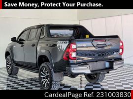 TOYOTA HILUX 0 Big2