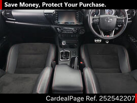 TOYOTA HILUX GUN125 Big2