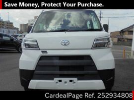 TOYOTA PIXIS VAN S321M Big2