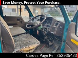 TOYOTA DYNA BU62D Big2