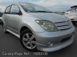 2004 May Used Toyota Ist Scion Xa Ncp61 Ref No 263135 Japanese