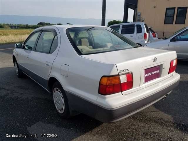 1998 Apr Used Toyota Camry Sv41 Ref No 17123453 Japanese