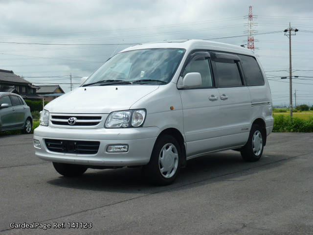 Toyota noah 1999