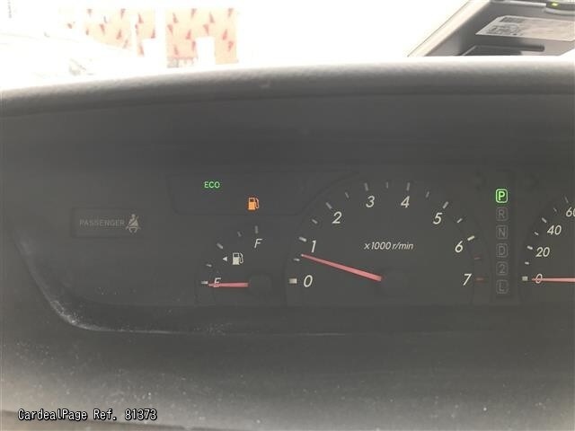 2003 Oct Used Toyota Voxy Ta Azr60g Ref No 81373 Anese