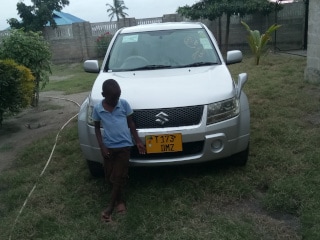 Customer who purchased a car from Gulliver International Co., Ltd