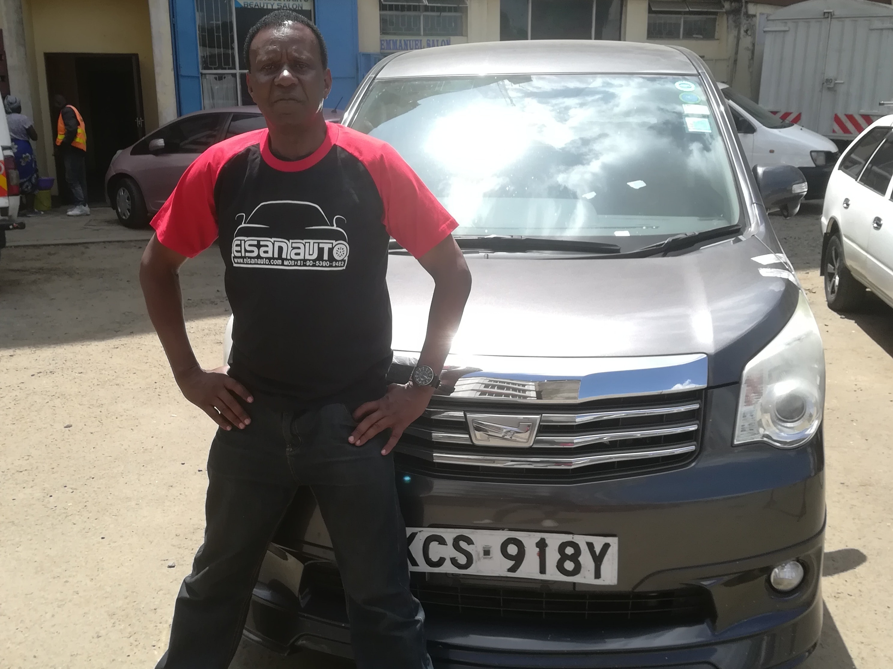 Customer who purchased a car from EISAN CO.,LTD.