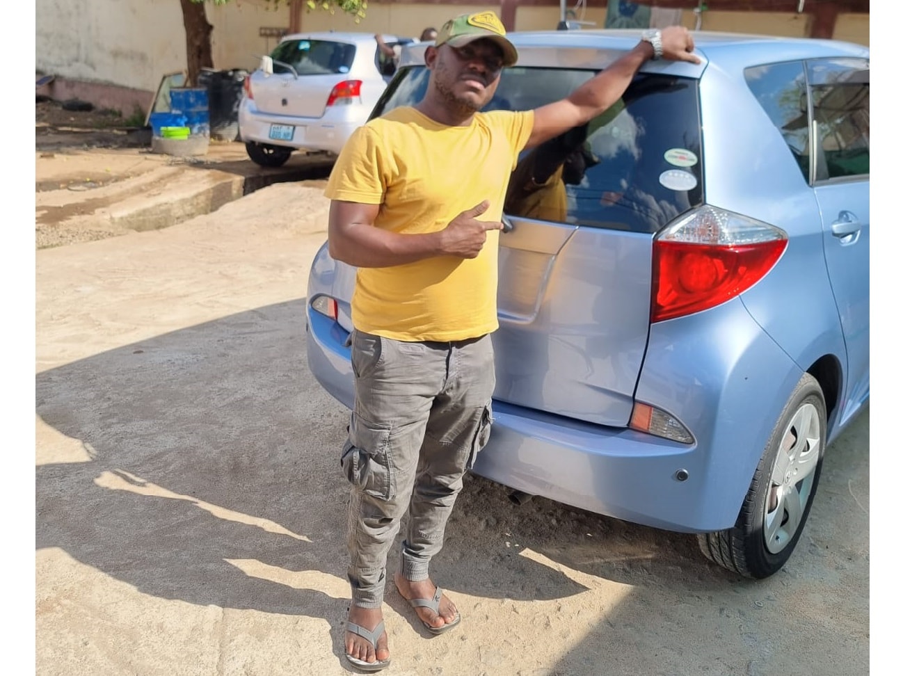 Customer who purchased a car from SBI Africa Co.,Ltd.